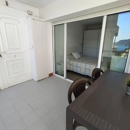 Апартаменты Xalana Con Terraza Y Magnificas Vistas Al Mar Жирона