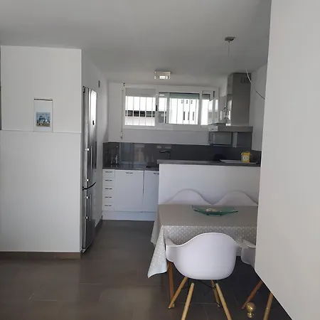 Xalana Con Terraza Y Magnificas Vistas Al Mar Girona